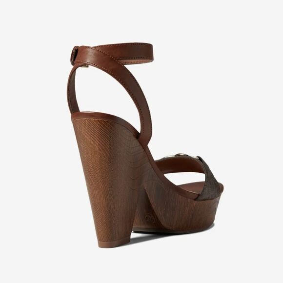 New GBG Los Angeles by G by GUESS Selah brown platform chunky lug soles sandals - Picture 2 of 6